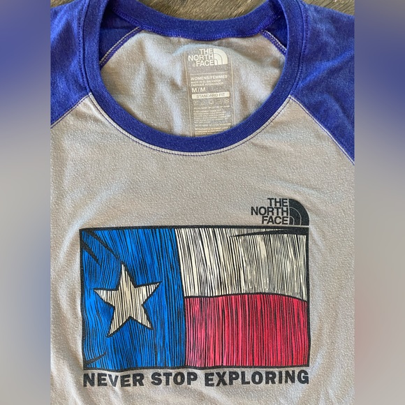The North Face Womens Tee Shirt  ⭐️ Flag Med “Never Stop Exploring” - Picture 2 of 5